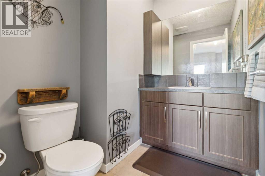 101 Sunset Drive, Cochrane