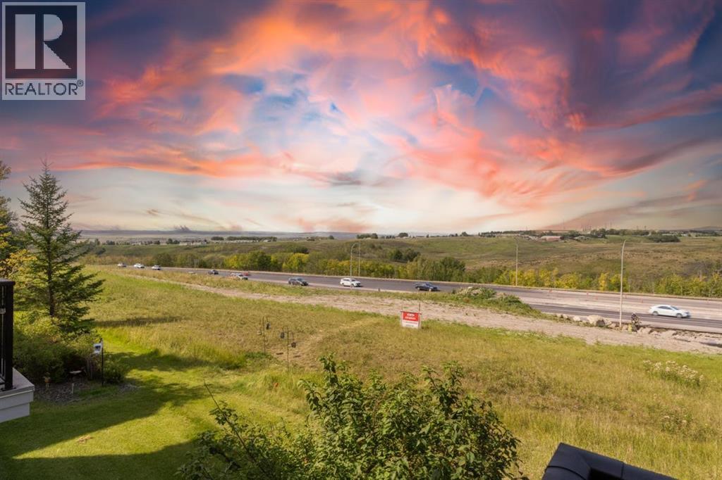 101 Sunset Drive, Cochrane