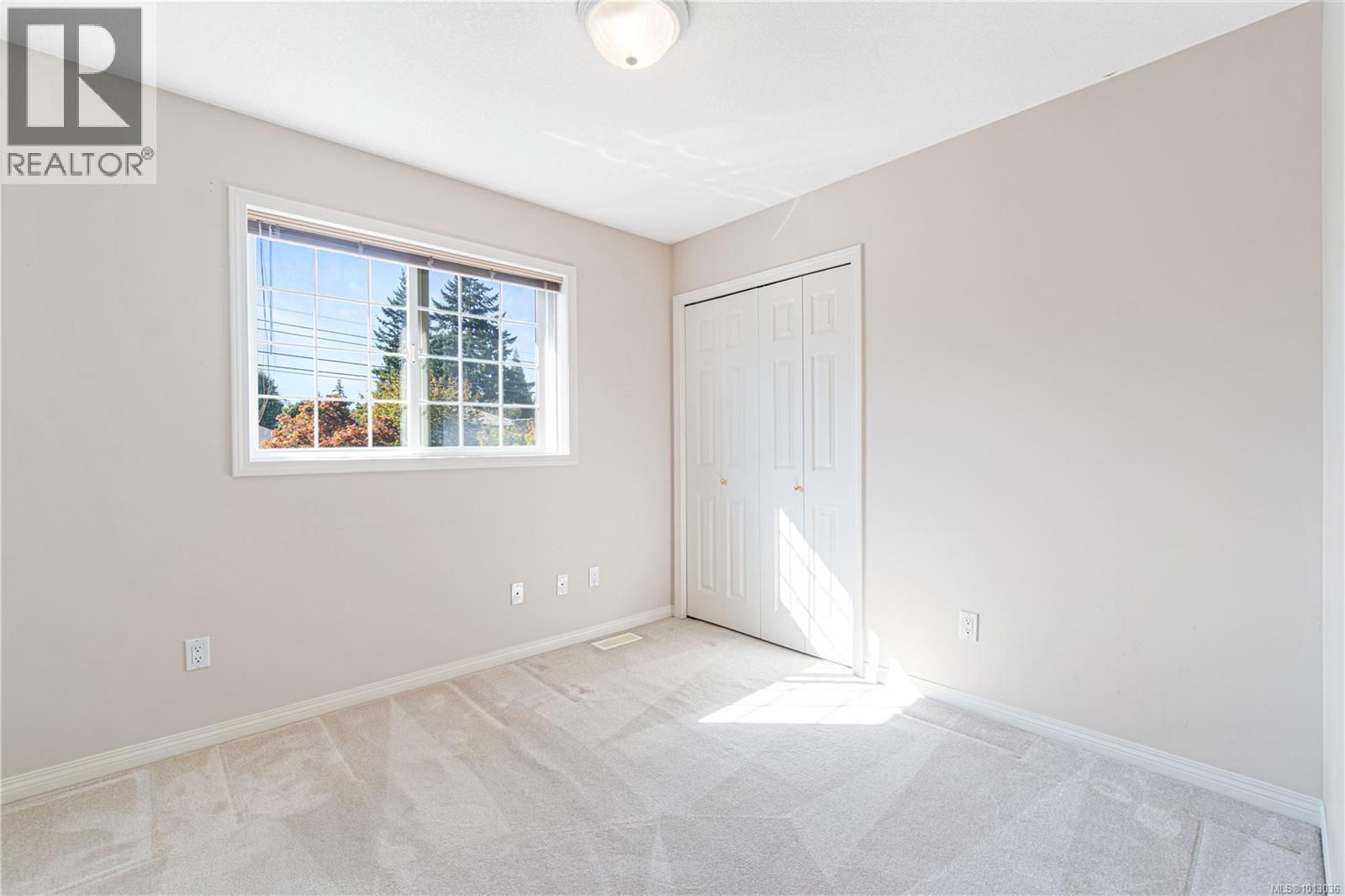 587 Hawthorne Rise, Parksville