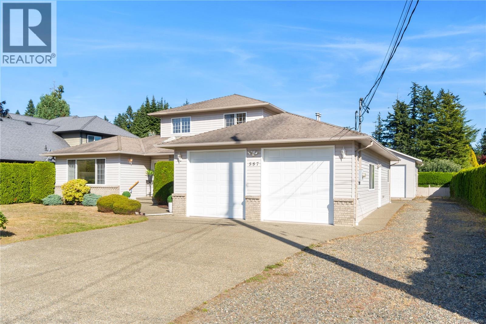 587 Hawthorne Rise, Parksville