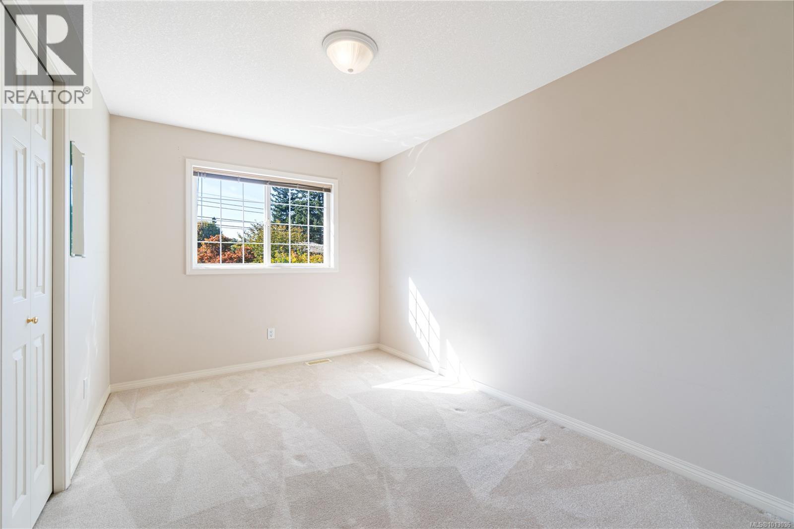 587 Hawthorne Rise, Parksville