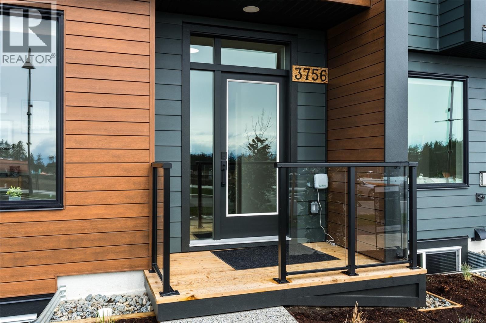 3771 Producers Way, Colwood
