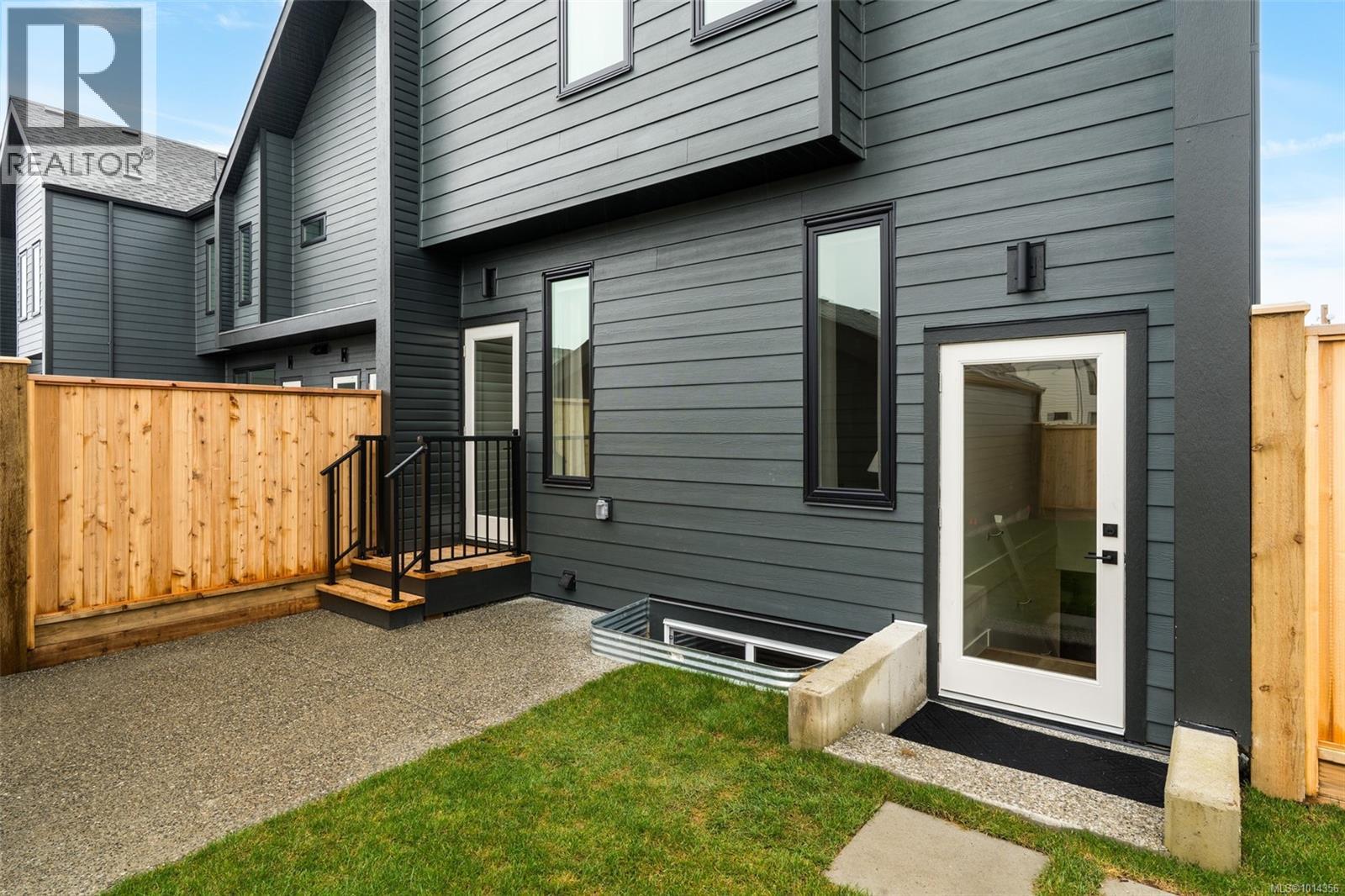 3771 Producers Way, Colwood