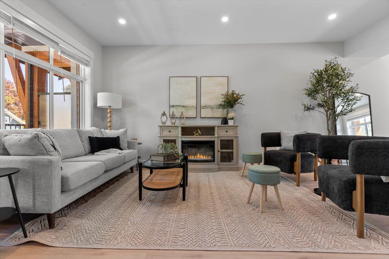 2 46106 RIVERSIDE DRIVE, Chilliwack Proper East, Chilliwack