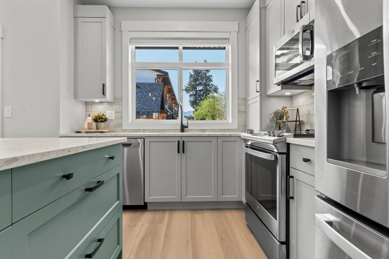 2 46106 RIVERSIDE DRIVE, Chilliwack Proper East, Chilliwack