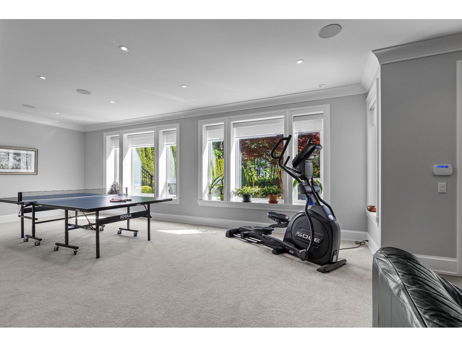 13416 MARINE DRIVE, Surrey