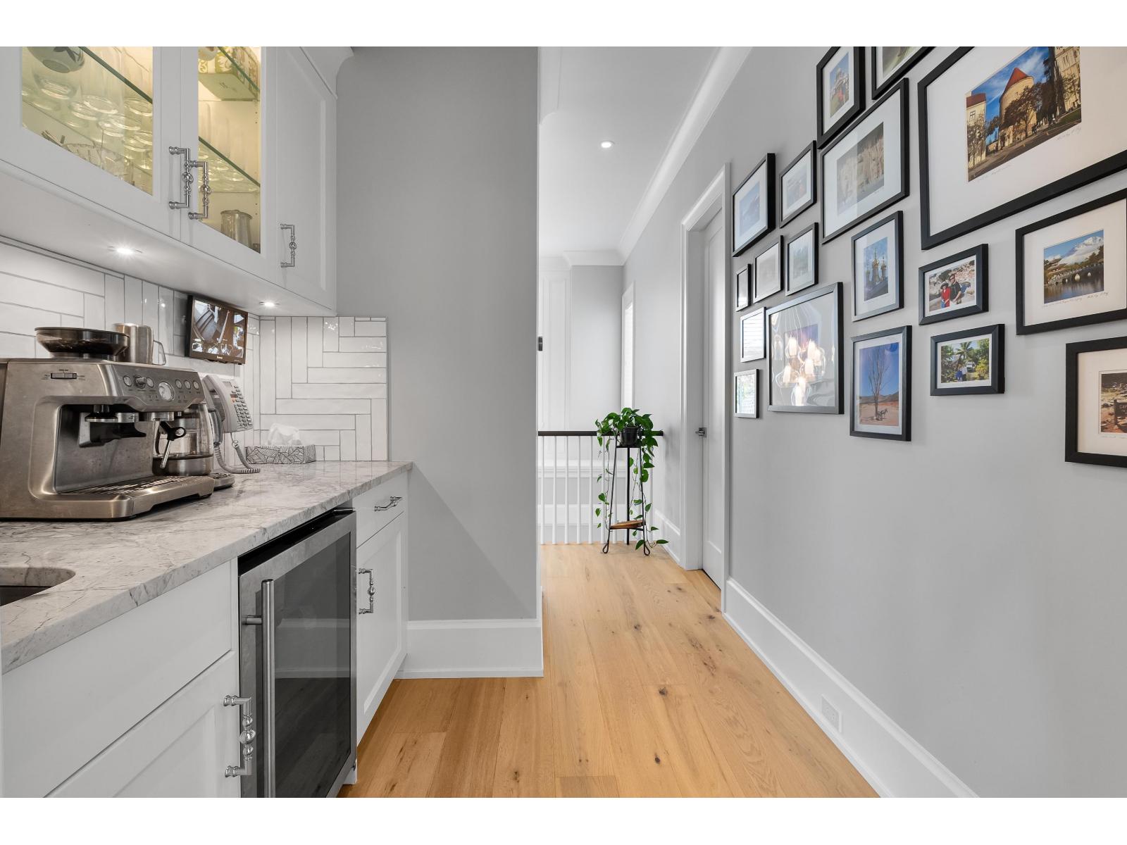13416 MARINE DRIVE, Surrey