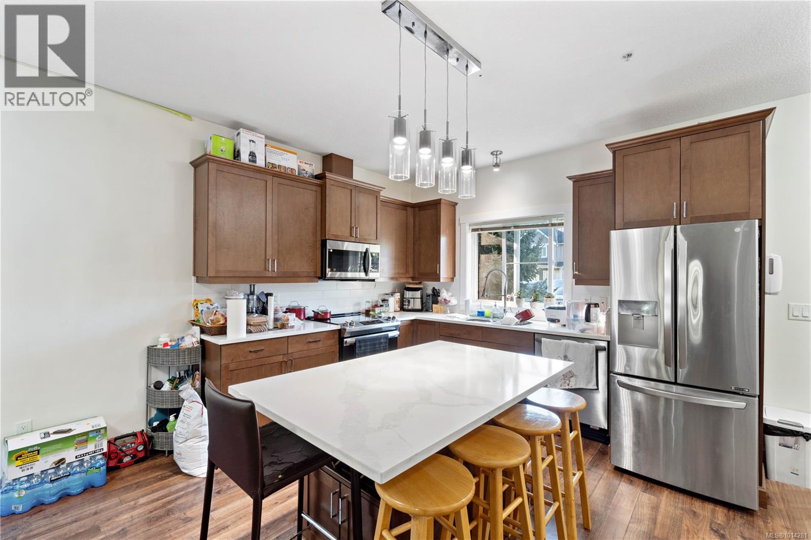 301 1675 Crescent View Dr, Nanaimo