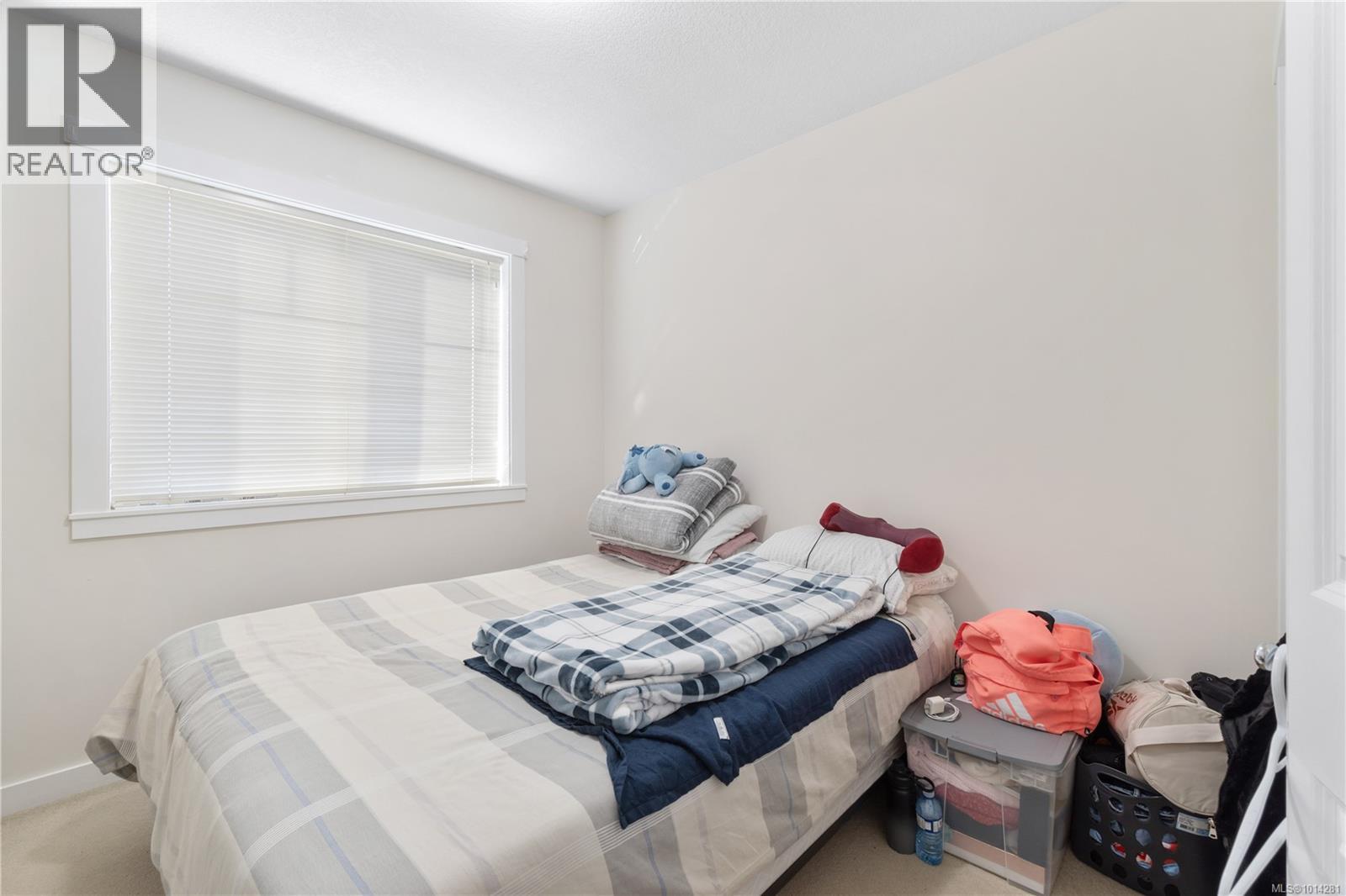 301 1675 Crescent View Dr, Nanaimo