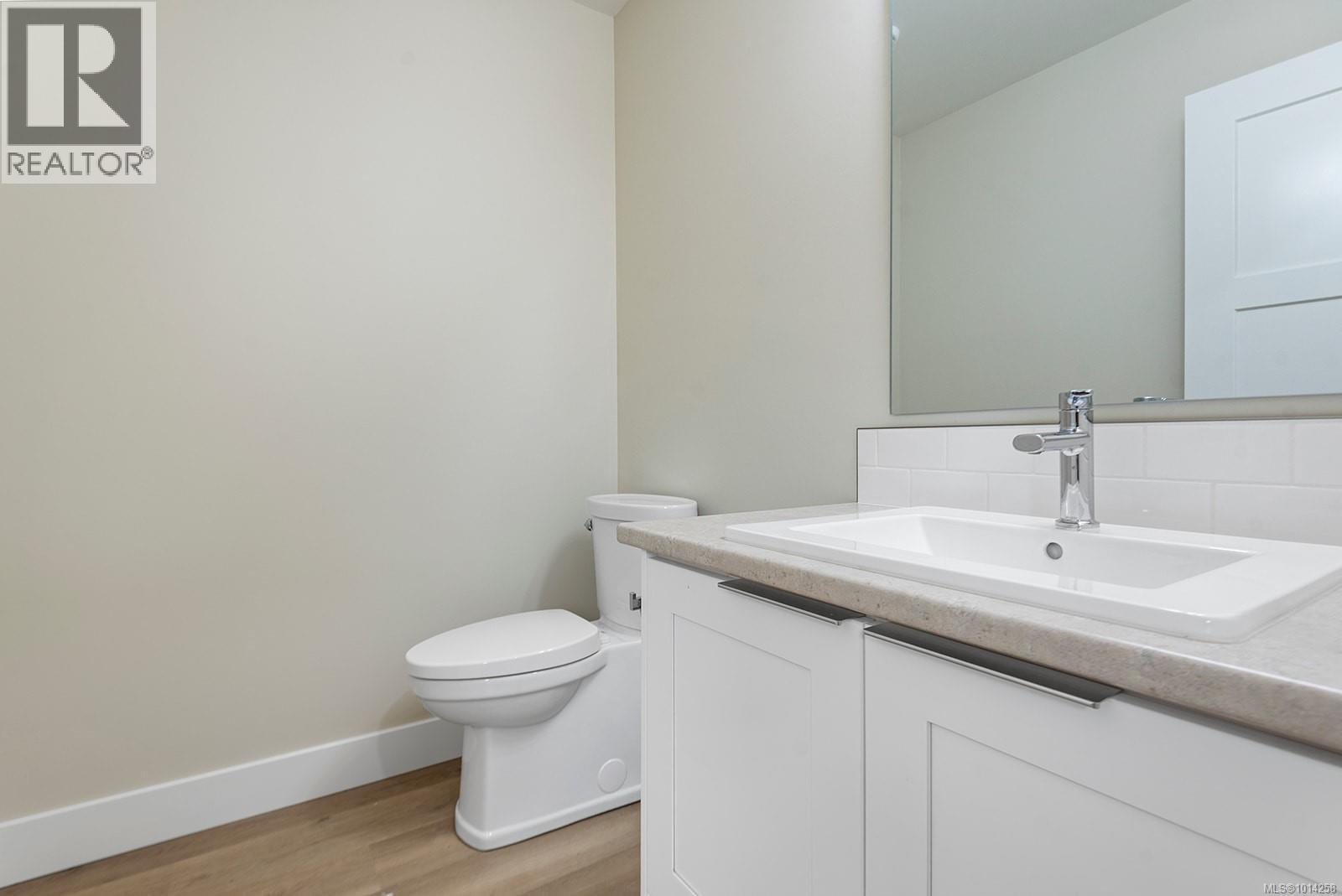 9242 Cottonwood Rd, Chemainus