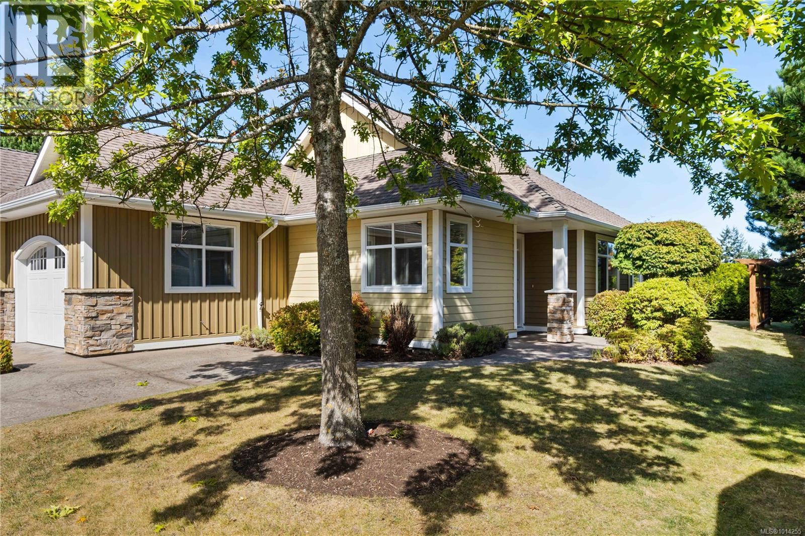 25 447 Pym St S, Parksville