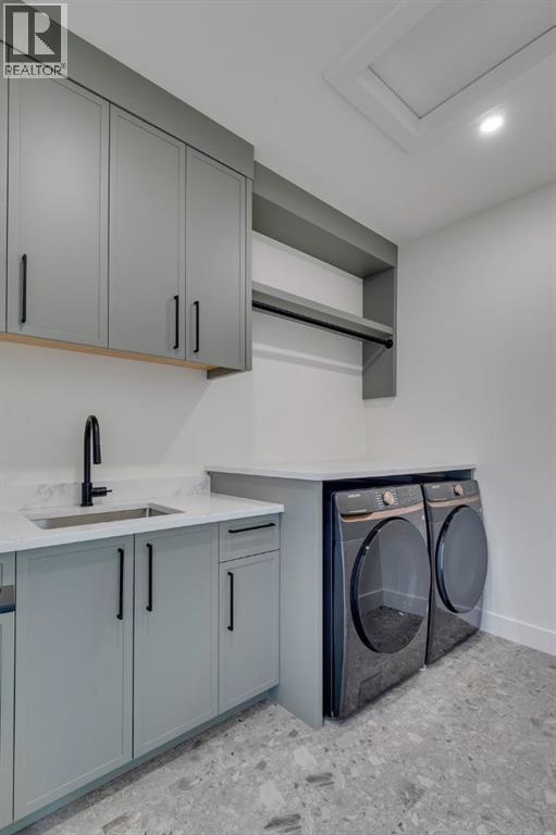 Single Family House for Sale in  Elveden Park SW Springbank Hill Calgary 