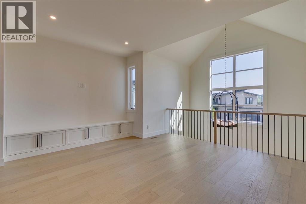 Single Family House for Sale in  Elveden Park SW Springbank Hill Calgary 