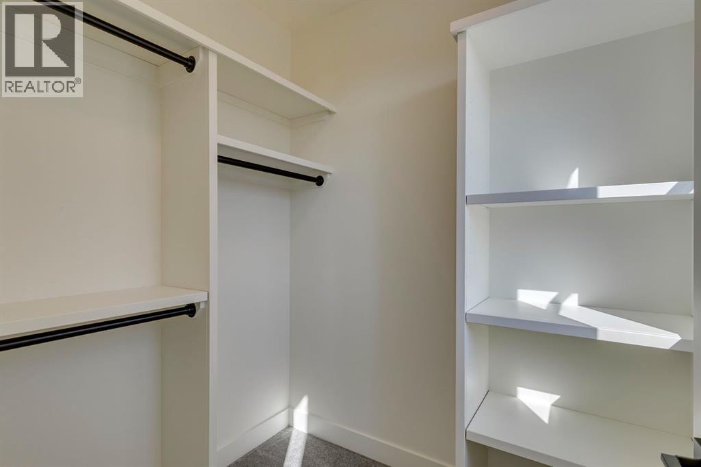 Single Family House for Sale in  Elveden Park SW Springbank Hill Calgary 