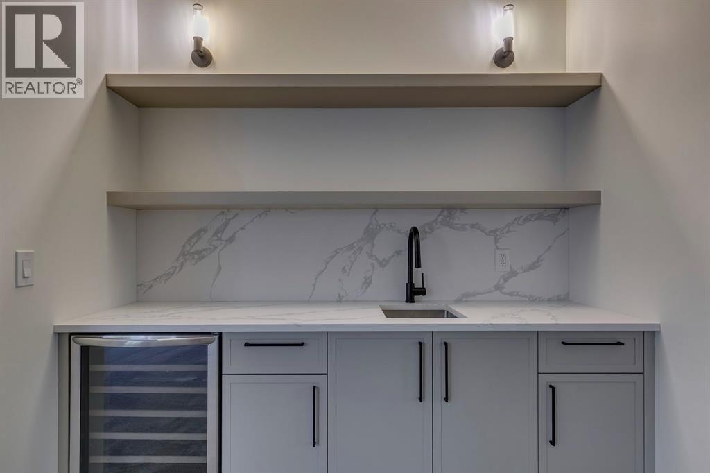 Single Family House for Sale in  Elveden Park SW Springbank Hill Calgary 