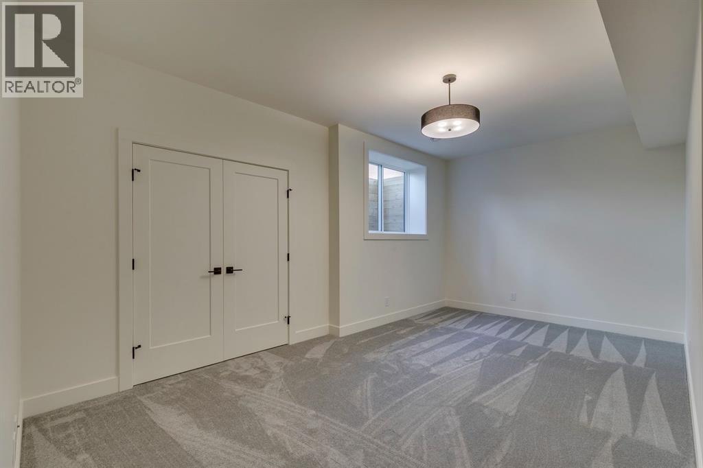 Single Family House for Sale in  Elveden Park SW Springbank Hill Calgary 