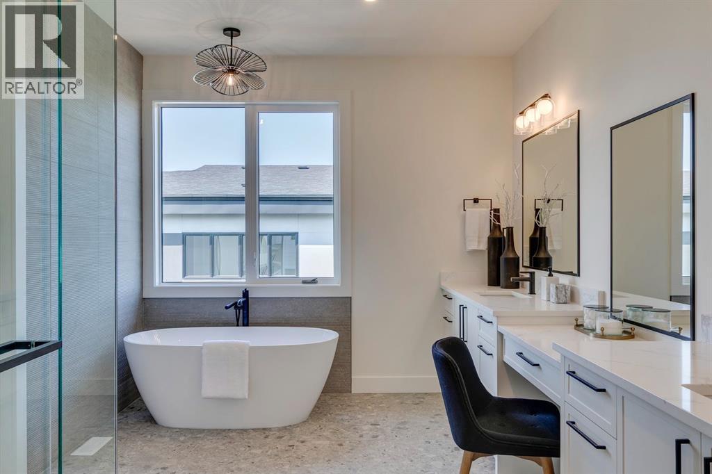Single Family House for Sale in  Elveden Park SW Springbank Hill Calgary 