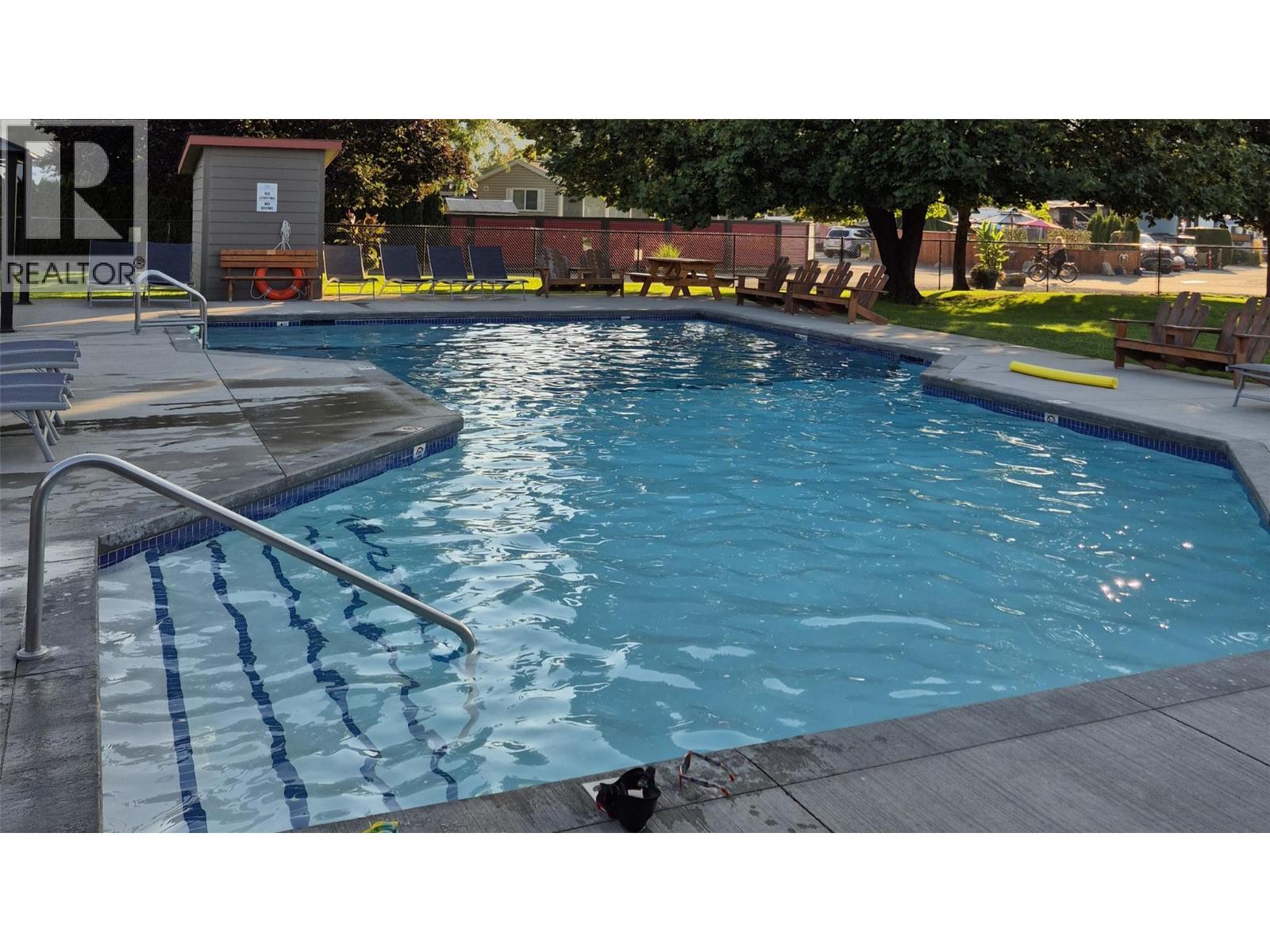 12 415 Commonwealth Road, Kelowna