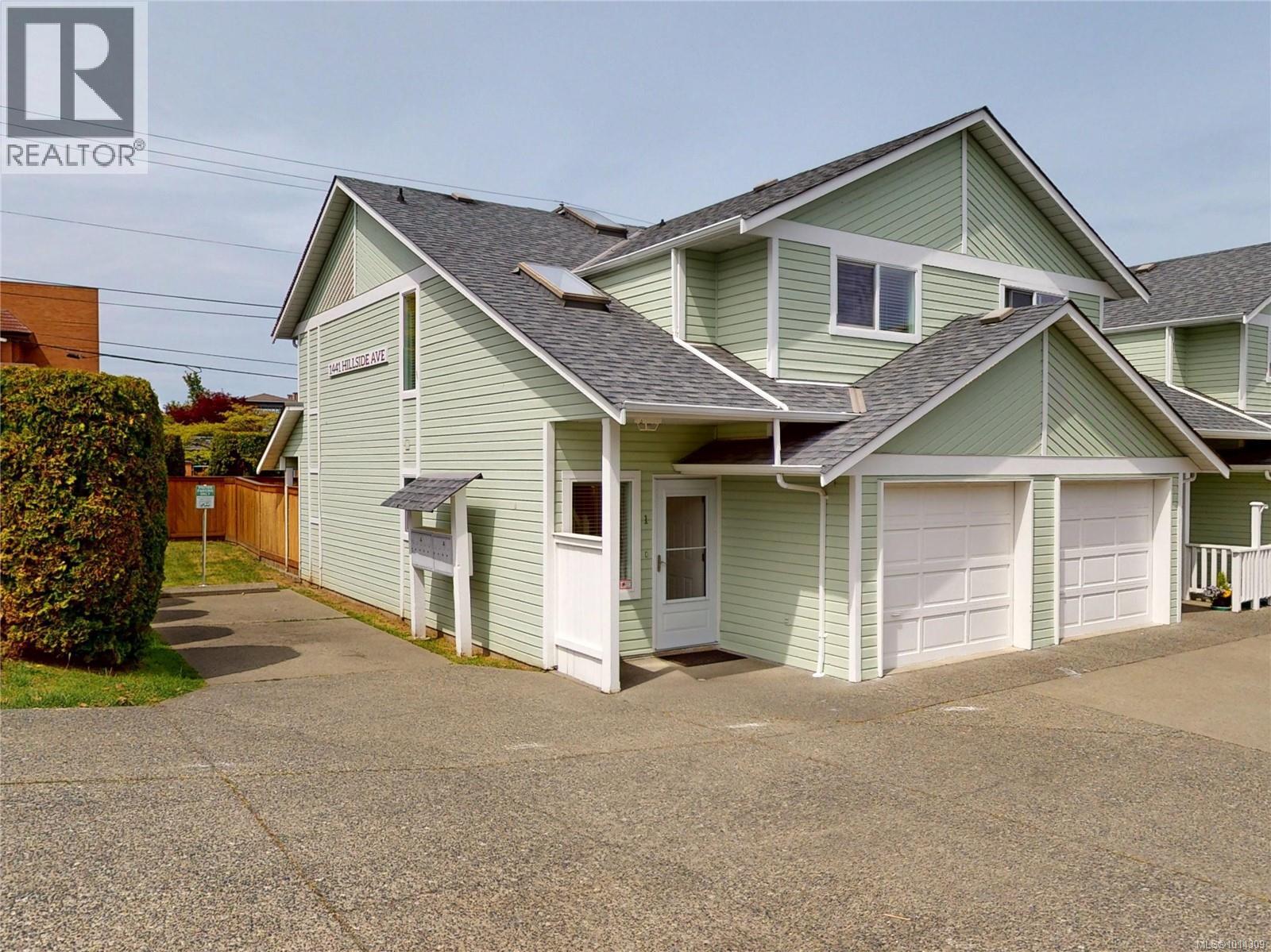 1 1441 Hillside Avenue, Victoria