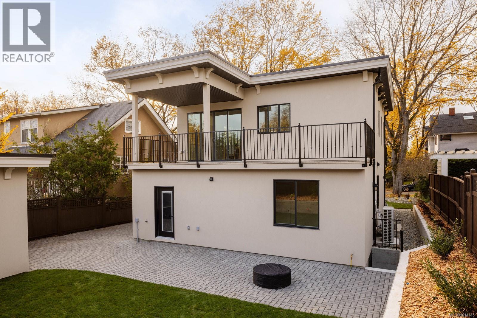  135 Passmore Street, Victoria