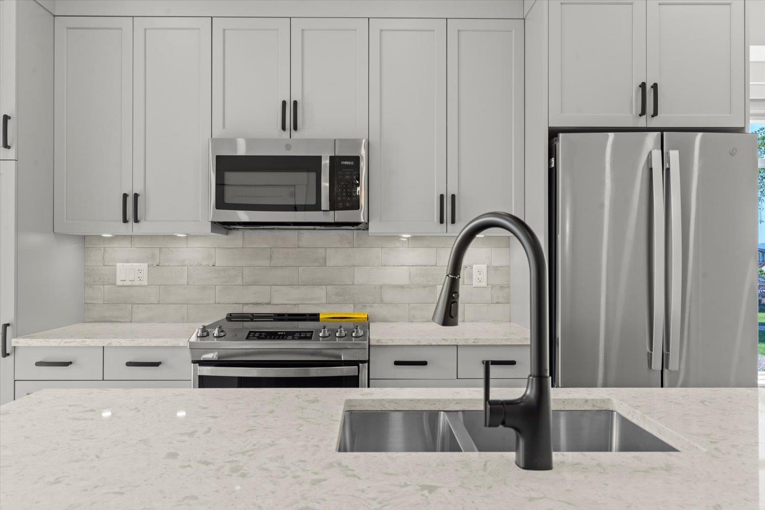 5 46106 RIVERSIDE DRIVE, Chilliwack Proper East, Chilliwack