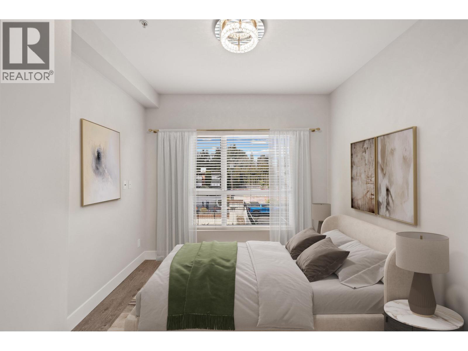 104 809 FOURTH AVENUE, New Westminster