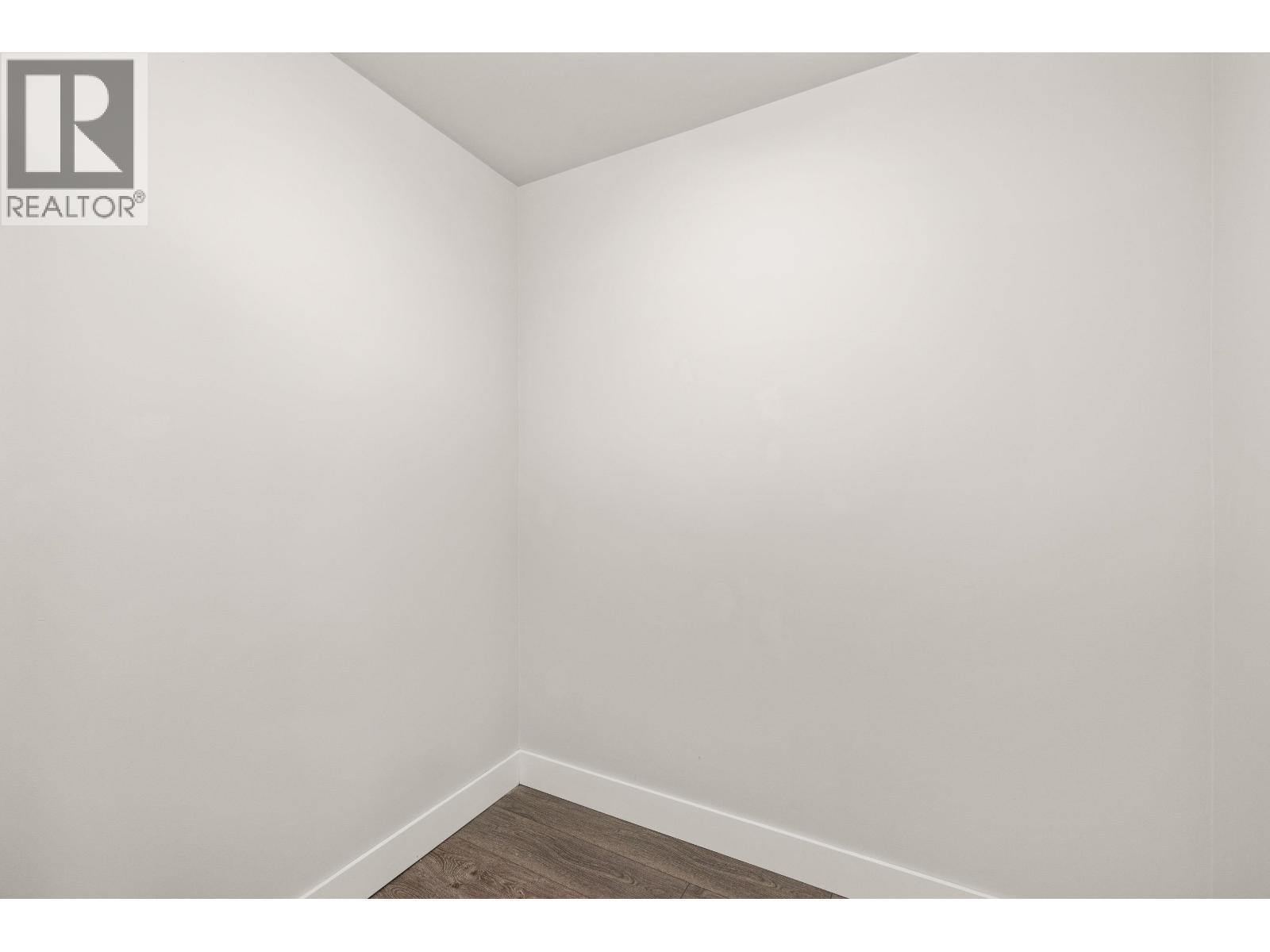 104 809 FOURTH AVENUE, New Westminster