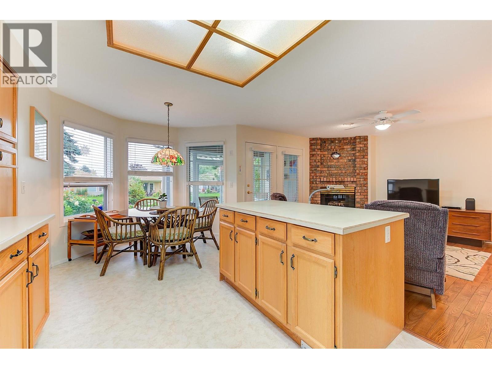 182 1201 Cameron Avenue, Kelowna