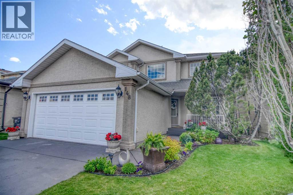 Single Family House for Sale in  Scenic View Close NW Scenic Acres Calgary 