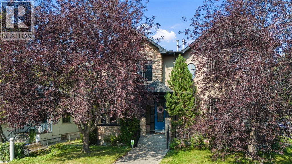 Single Family House for Sale in   Avenue NW Mount Pleasant Calgary 
