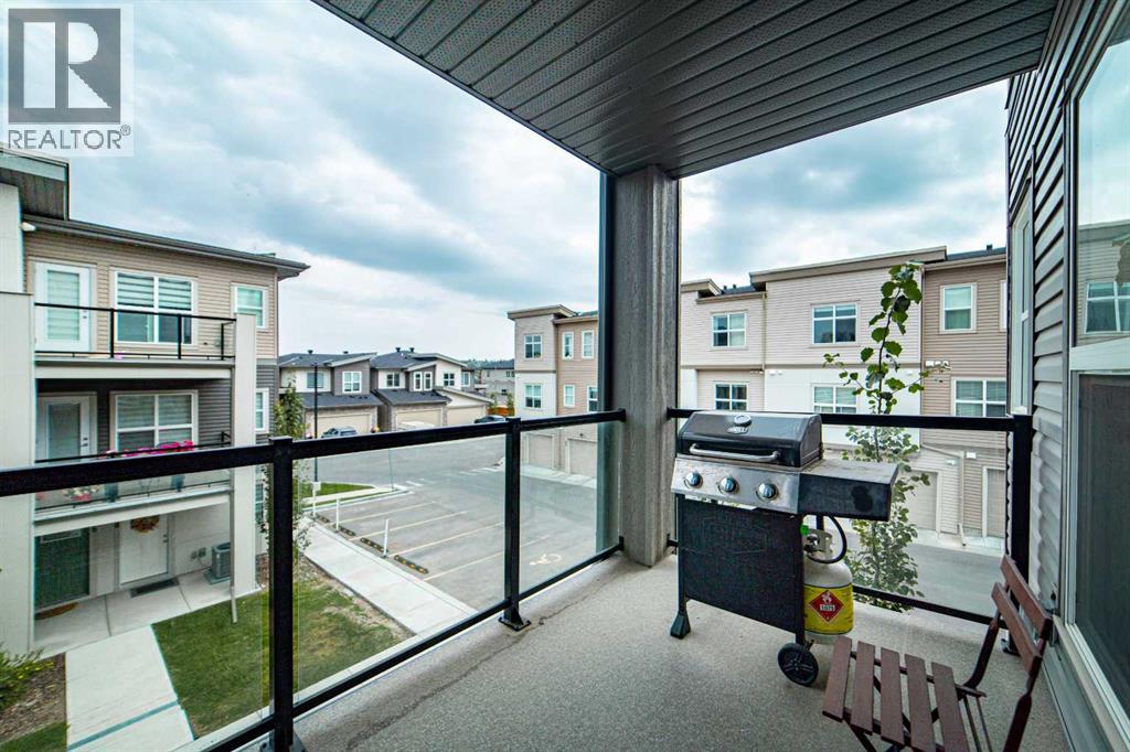 Single Family House for Sale in  Spring Creek Common SW Springbank Hill Calgary 