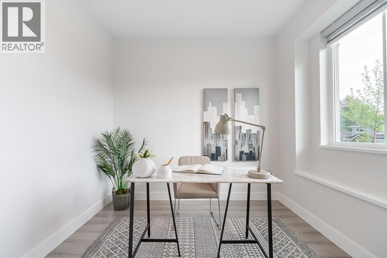 947 WALLS AVENUE, Coquitlam