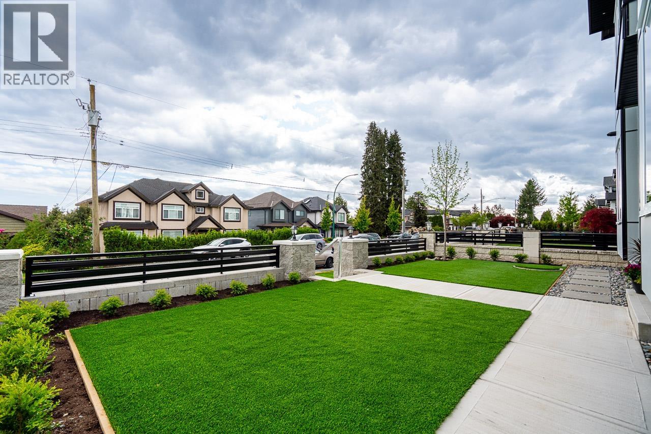 947 WALLS AVENUE, Coquitlam