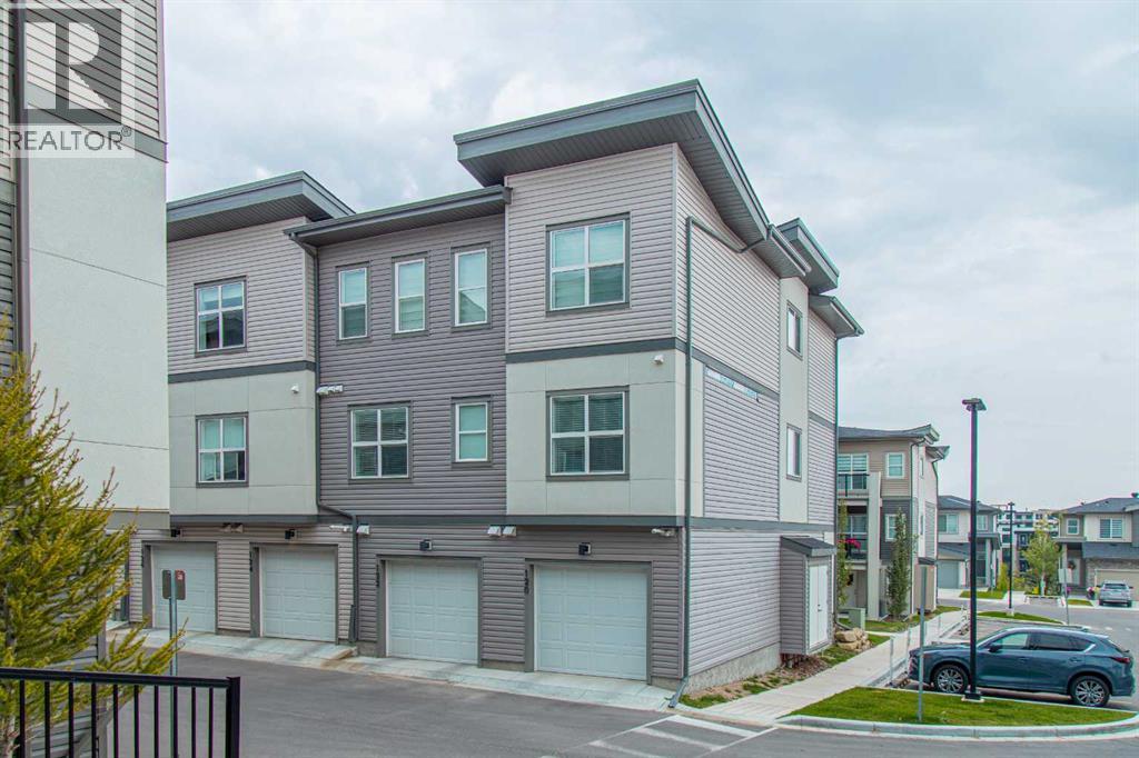 Single Family House for Sale in  Spring Creek Common SW Springbank Hill Calgary 