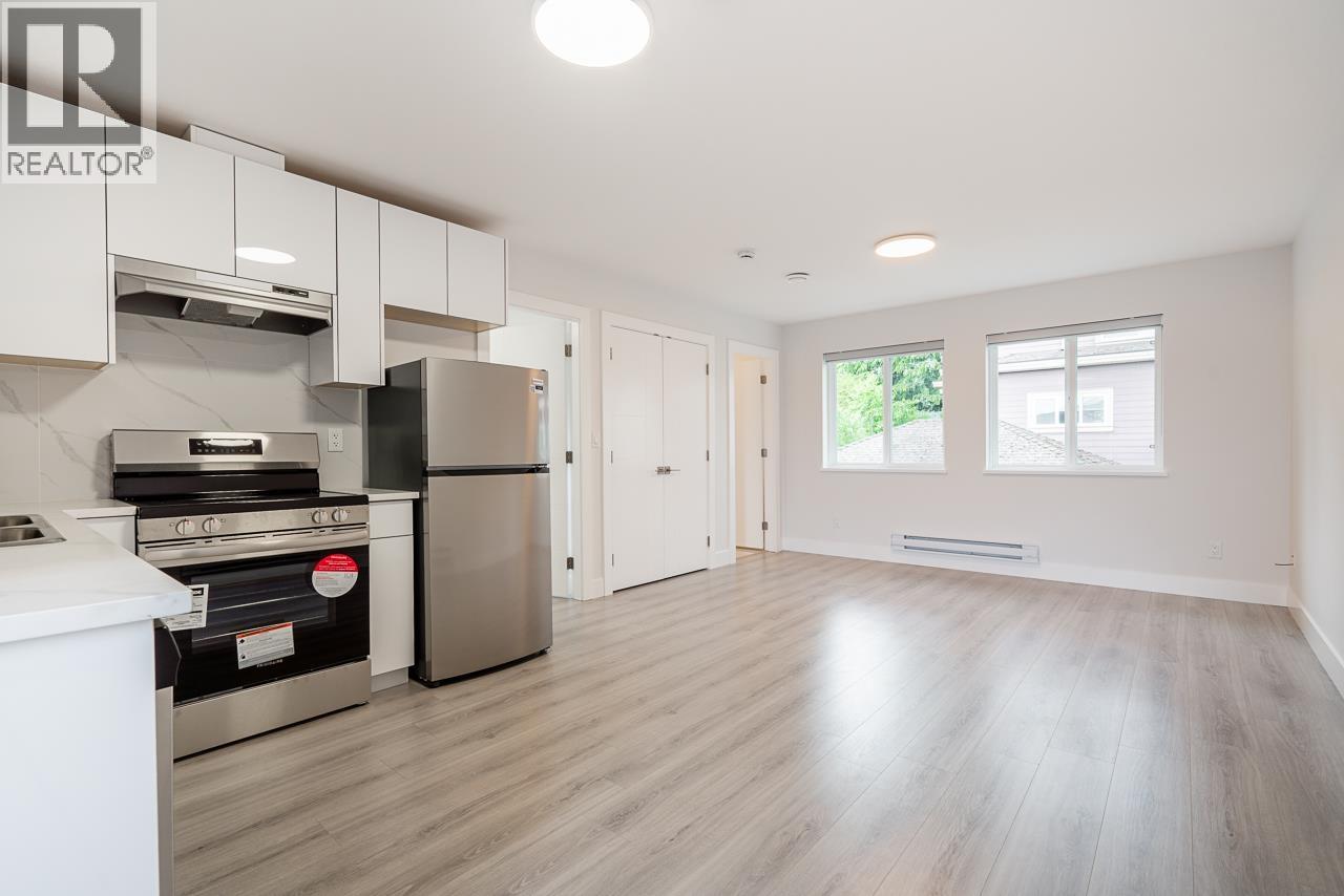 947 WALLS AVENUE, Coquitlam