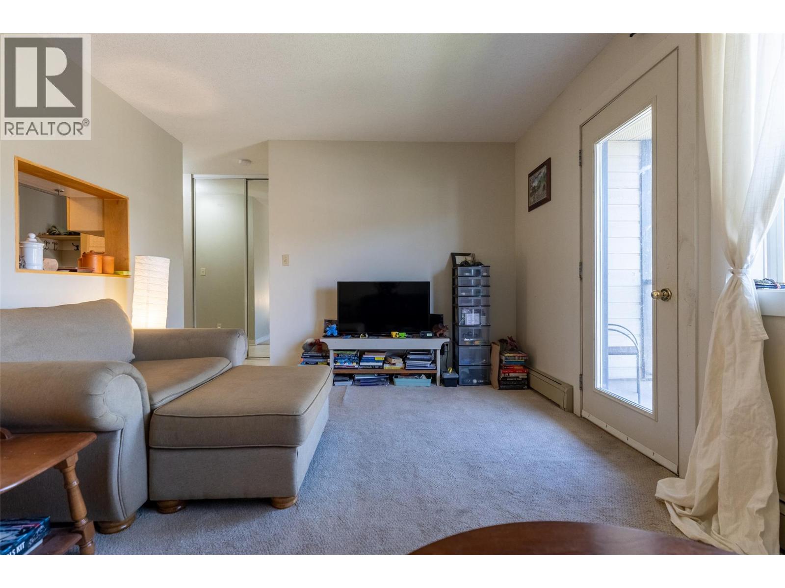 65 Cokato Road Unit# 407, Fernie