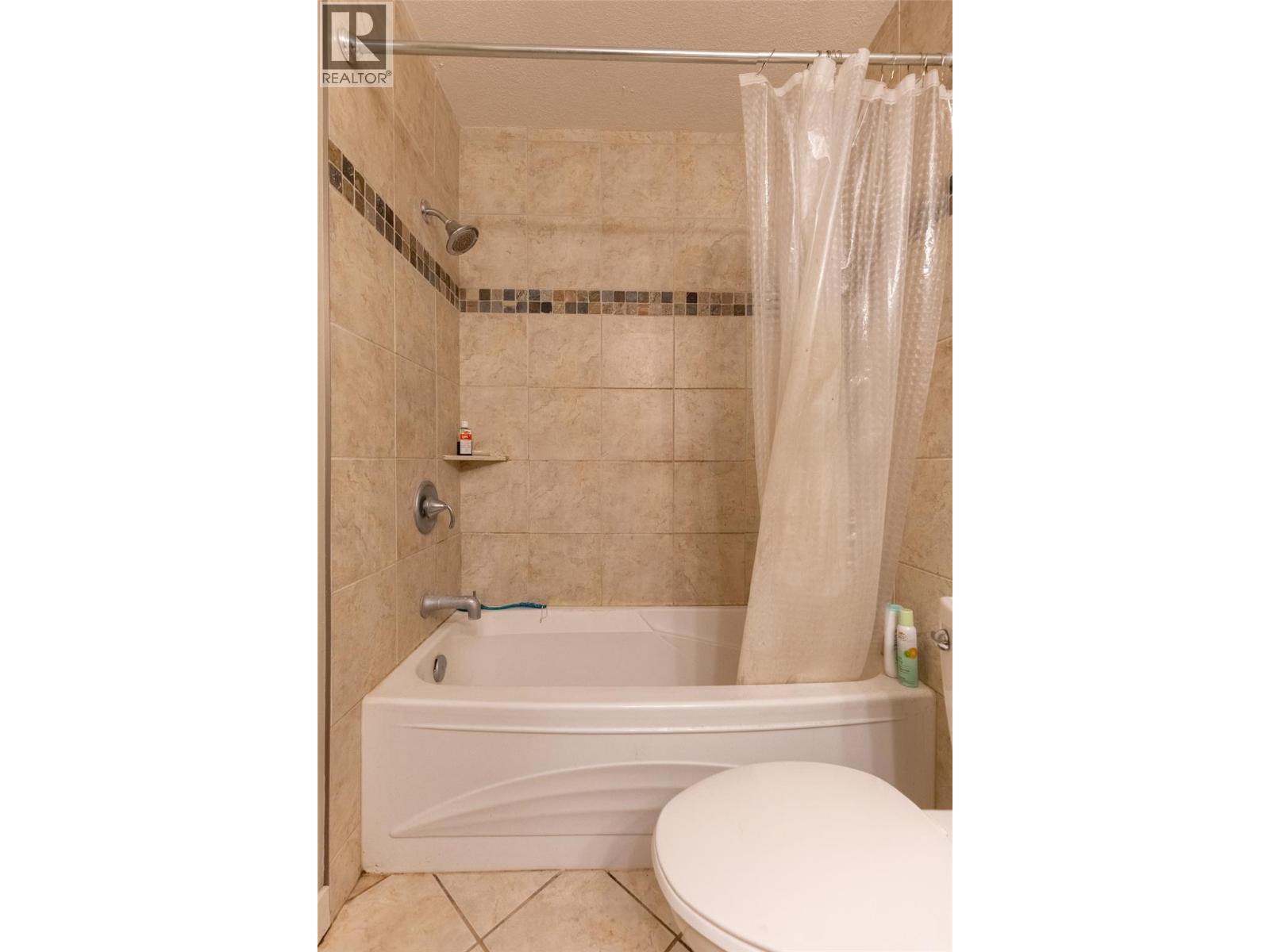 65 Cokato Road Unit# 407, Fernie