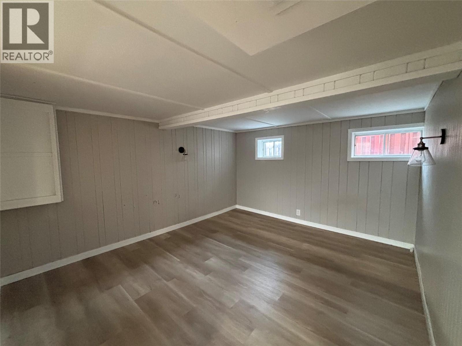 1170 Nelson Avenue, Trail