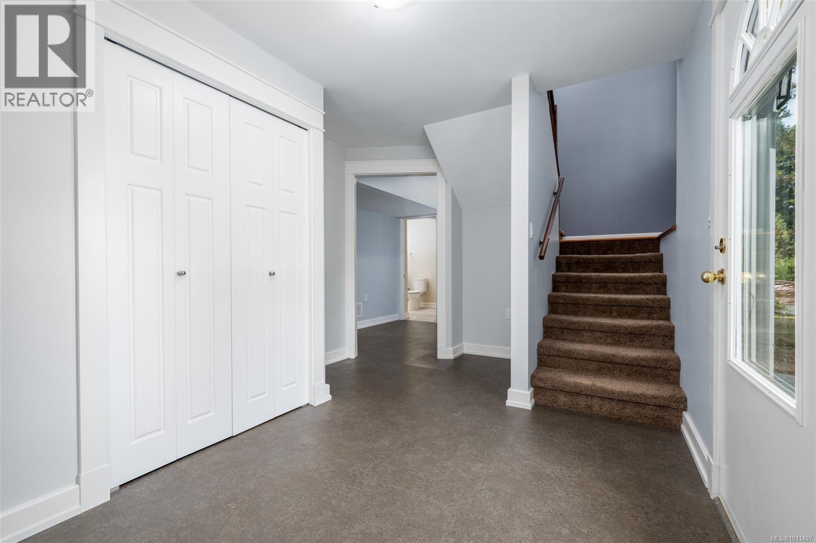 1652 Maple Bay Rd, Duncan
