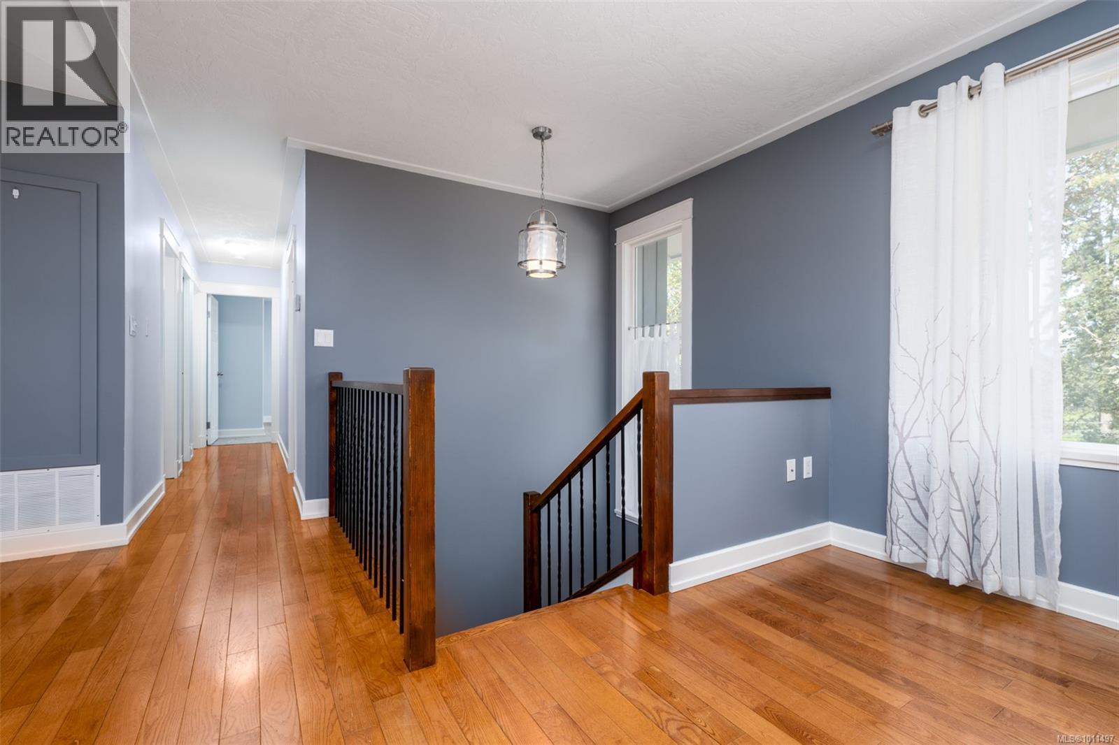 1652 Maple Bay Rd, Duncan