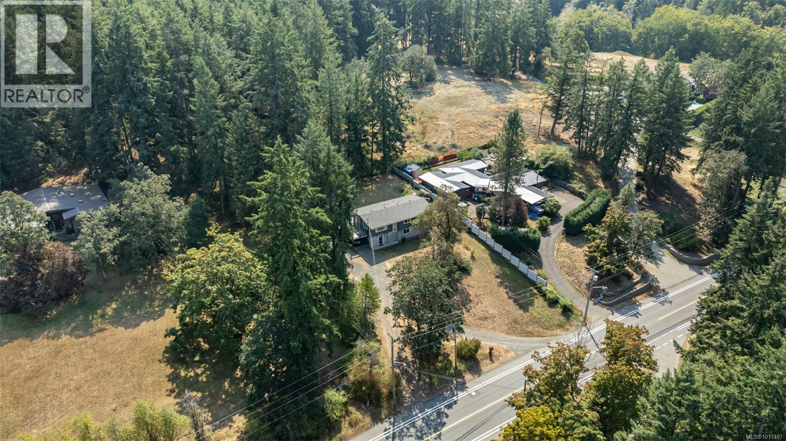 1652 Maple Bay Rd, Duncan
