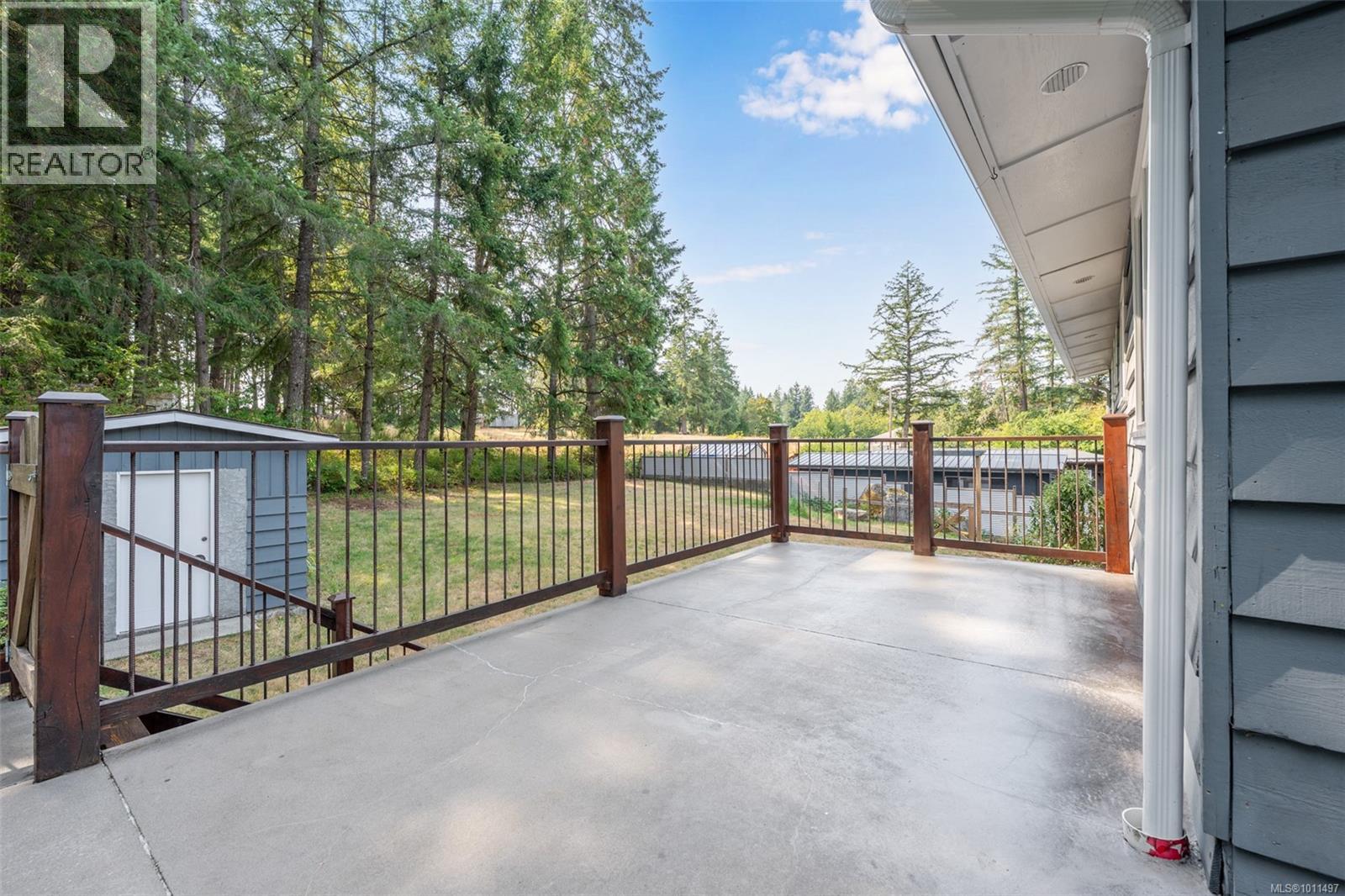 1652 Maple Bay Rd, Duncan