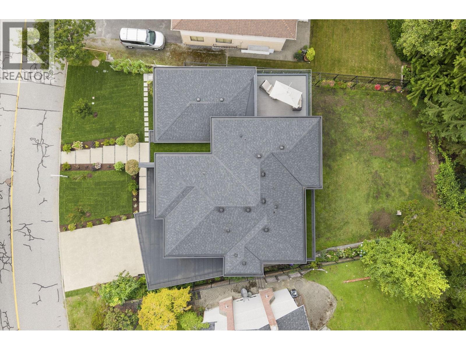 5197 SONORA DRIVE, North Vancouver