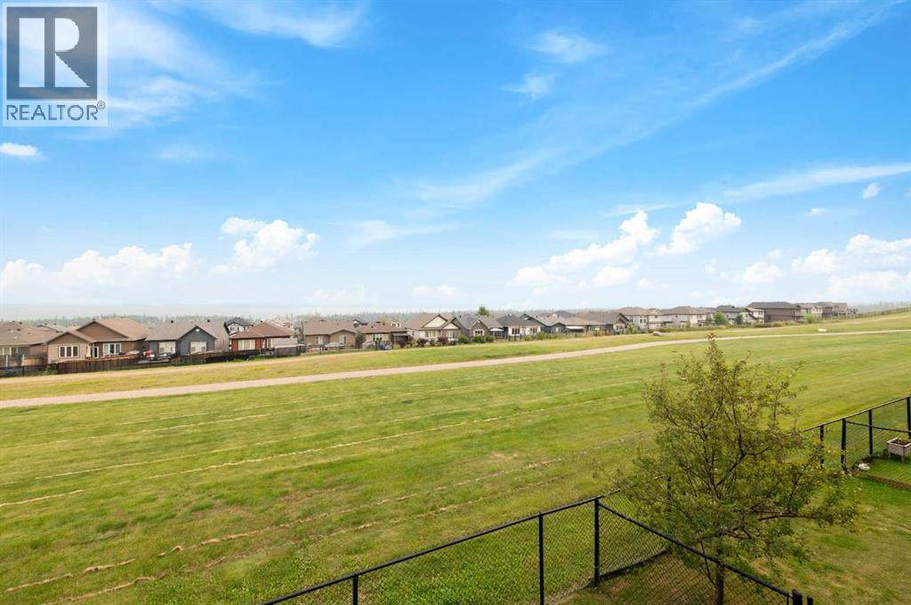 208 Sparrow Hawk Drive, Fort McMurray