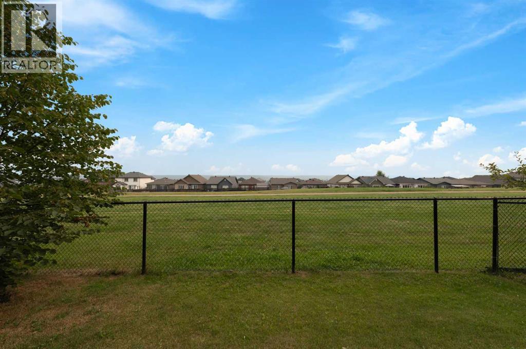 208 Sparrow Hawk Drive, Fort McMurray