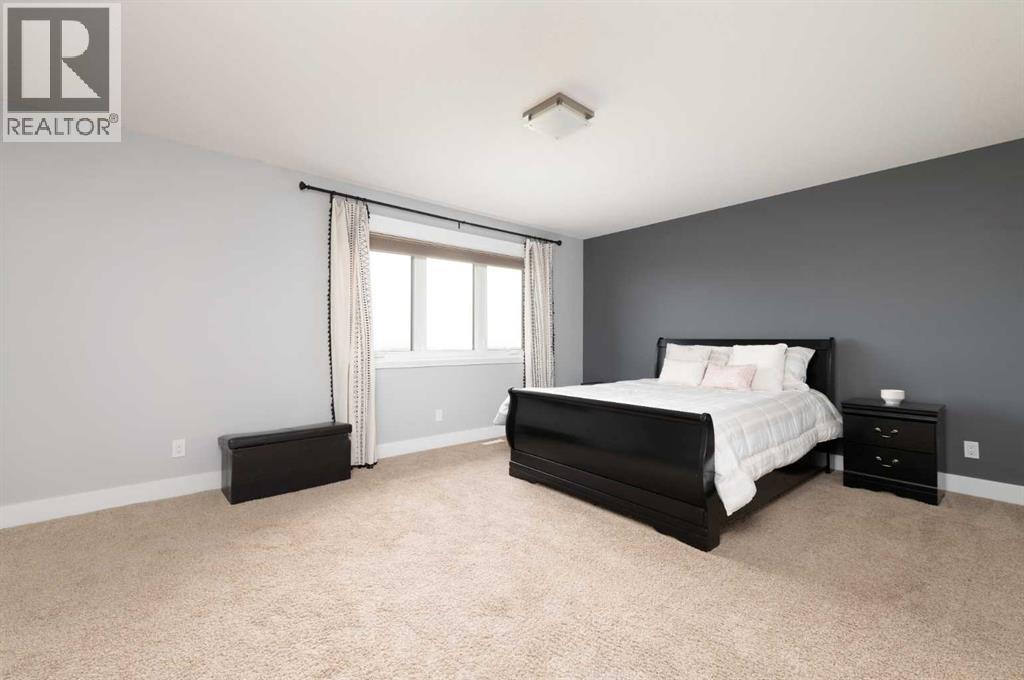 208 Sparrow Hawk Drive, Fort McMurray