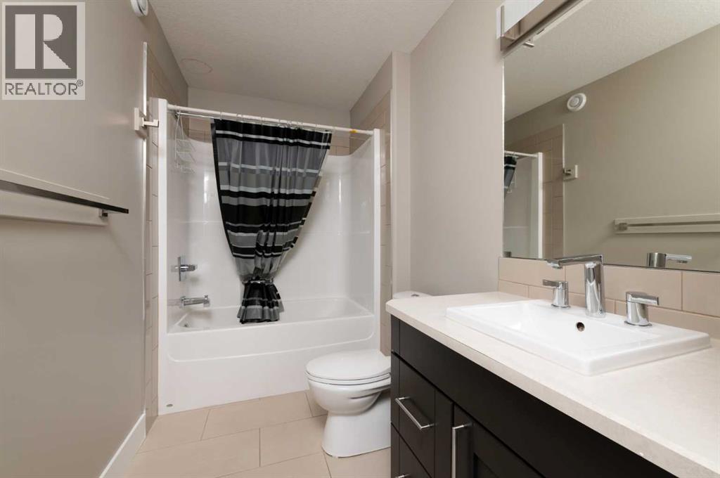 208 Sparrow Hawk Drive, Fort McMurray