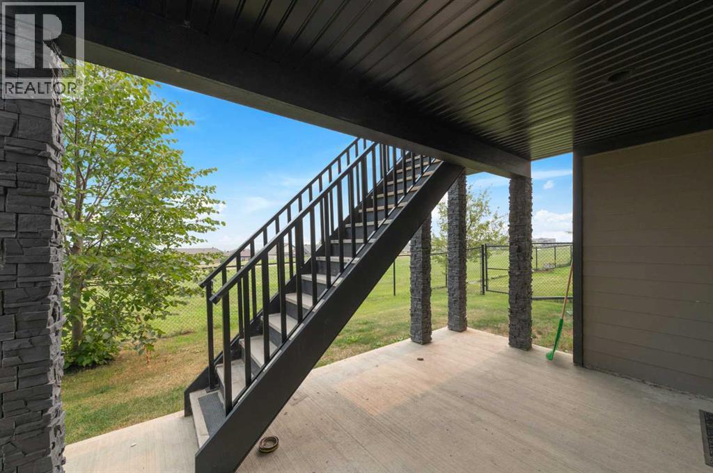 208 Sparrow Hawk Drive, Fort McMurray