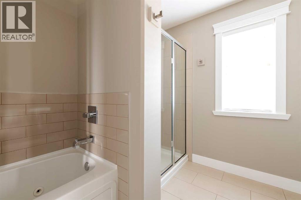 208 Sparrow Hawk Drive, Fort McMurray