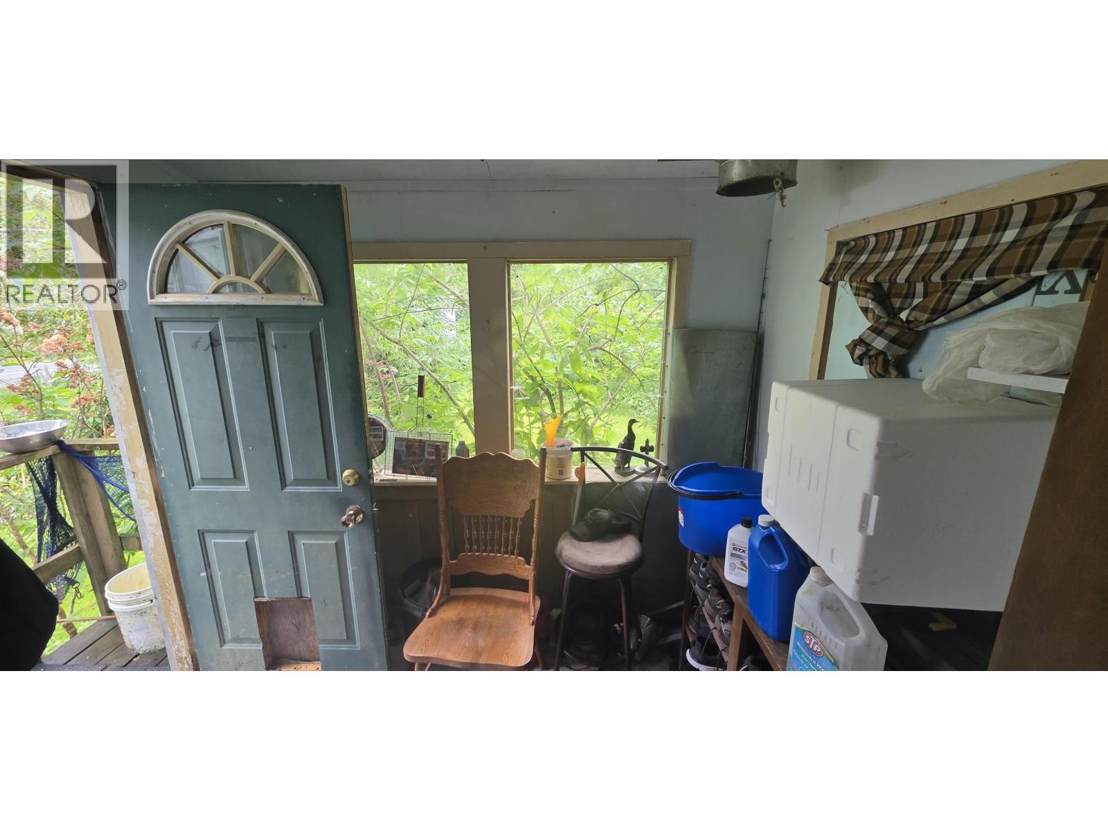 60 BAYVIEW DRIVE - 5